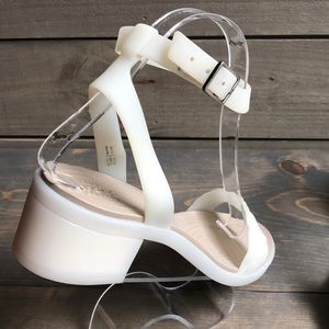 crocs isabella block heel oyster